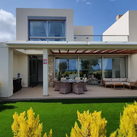 Paradise Luxury Sea View Дом отдыха *